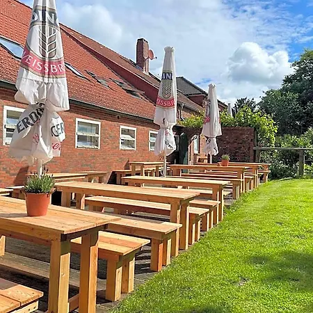Wattlodge Bed & Breakfast 3*