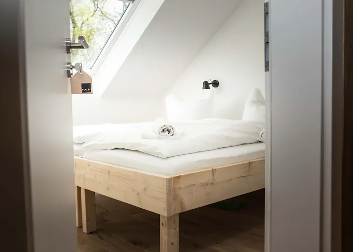 Wattlodge Норден